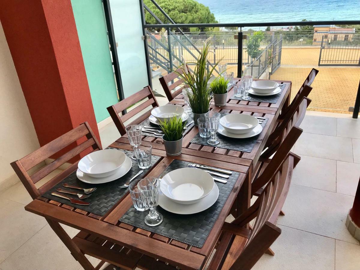 Red Luxury In Borgo Guardiola Near Cefalu Mandra Capreria Exterior photo